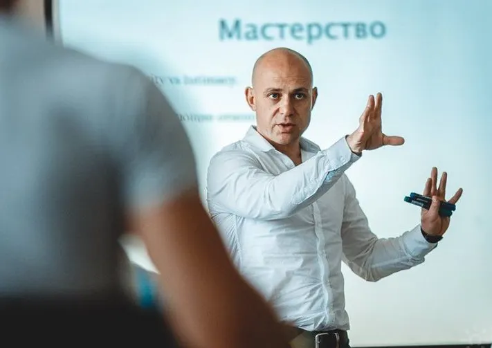 Скачать курс «Подписка на телеграмм канал. Ноябрь 2024 (Алекс Мэй)» — слив курса
