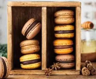 Скачать курс «Новогодние вкусы макарон 2023 (Анна Томильчик) @veryirresistible18» — слив курса