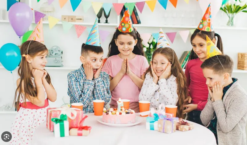Скачать курс «[Party box] День рождения для детей 4-6 лет. Приключения в Волшебном лесу или Поиски ковра-самолета» — слив курса