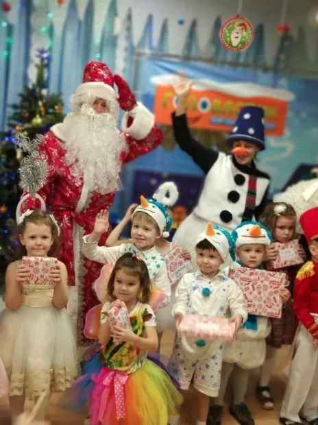 Скачать курс «[Ивантер плюс] Сценарии новогодних программ в детском клубе (Елена Фрадкина)» — слив курса