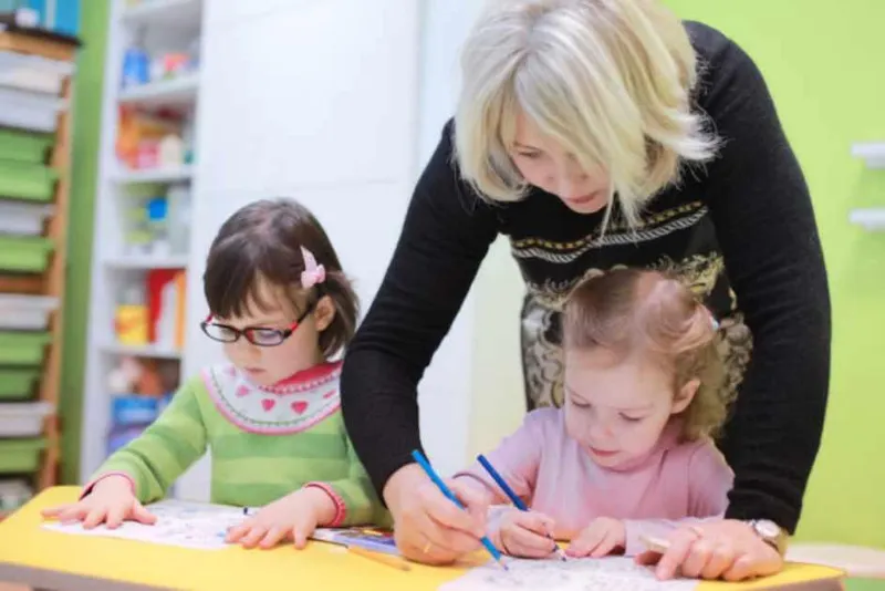 Скачать курс «Конспекты занятий по подготовке к школе, 5-6 лет (Октябрь) (Юлия Саломатова) (Зарина Ивантер)» — слив курса