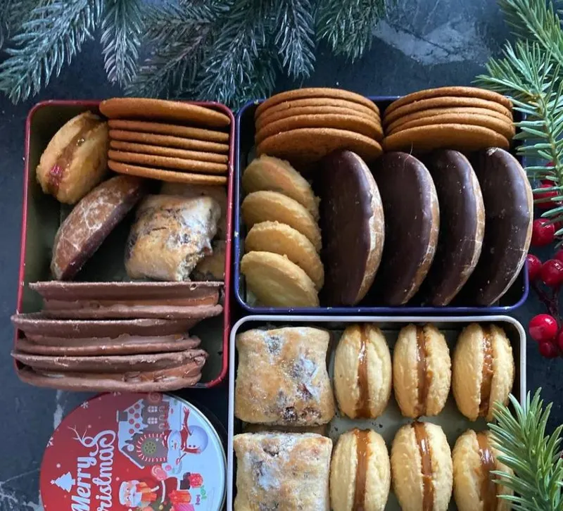Скачать курс «[souldesserts] Сборник печенья 2025 (Анастасия Глазырина)» — слив курса