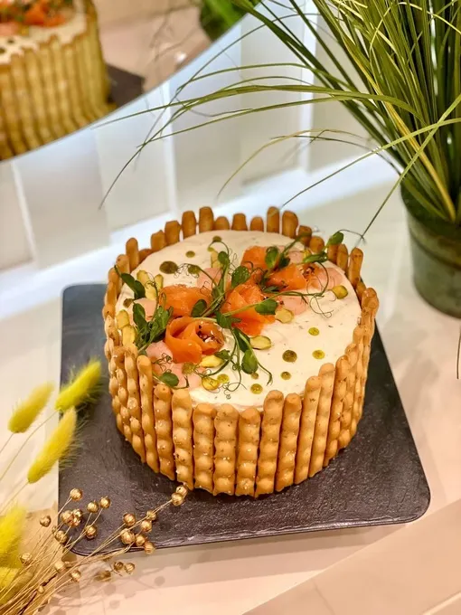 Обложка курса «[Anastasiya_bakery] Закусочный торт с рыбкой (Анастасия Политыкина)»
