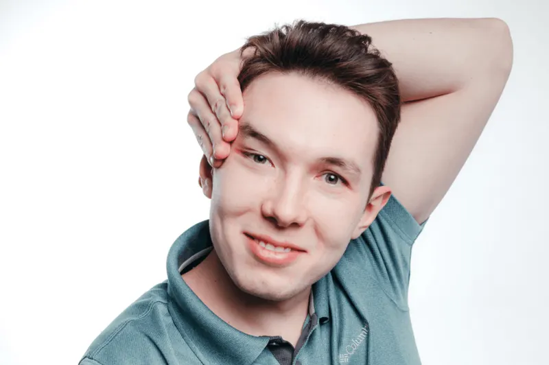 Скачать курс «Скульптурный и буккальный самомассаж лица (rafael_faceguru)» — слив курса