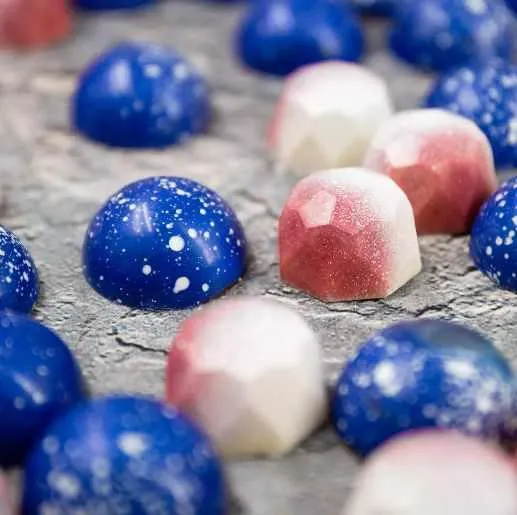 Скачать курс «[BonBon] Корпусные шоколадные конфеты (Анастасия Плугина)» — слив курса
