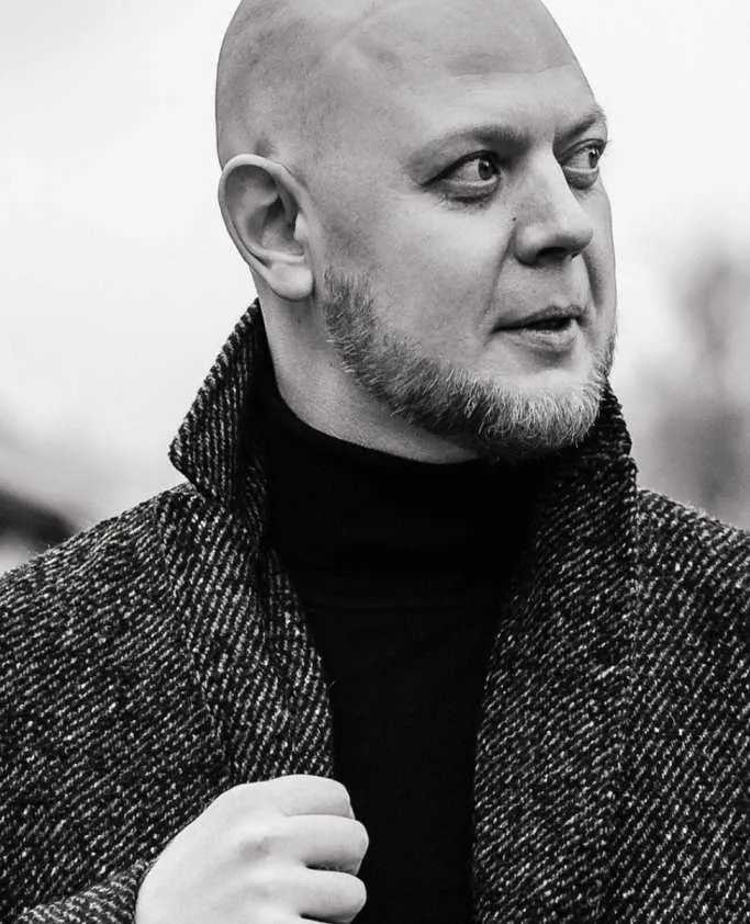 Скачать курс «Психолог-миллионер. 3 поток 2022 (Василий Смирнов)» — слив курса