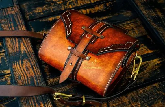 Скачать курс «[Creative AWL] Кожаная сумка «Old School Bag»» — слив курса