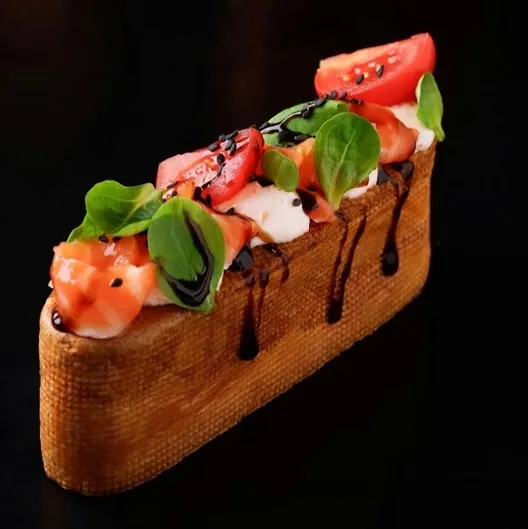 Скачать курс «[tuleneva.bakery] Корпусные эклеры (Дарья Тюленева)» — слив курса