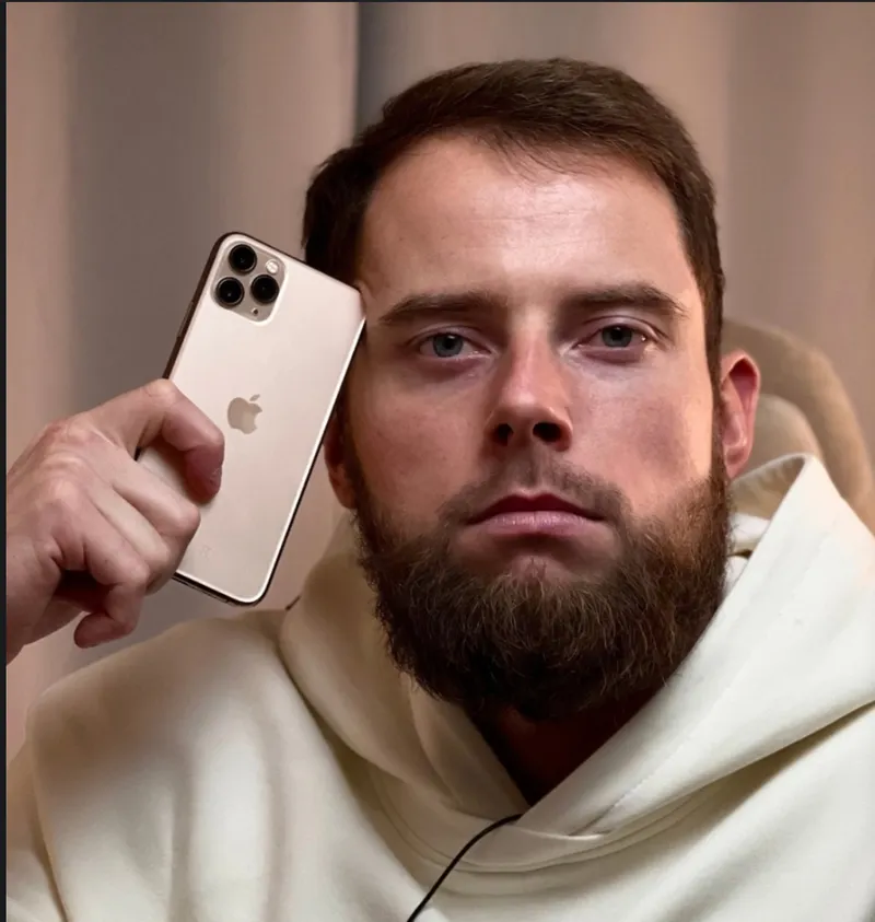 Скачать курс « Уроки CapCut. Монтаж креативных видео на телефоне (Wowbuddha)» — слив курса