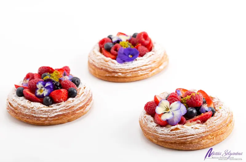 Скачать курс «[PastryCampus] Слоеное Тесто и Мильфёй (Ханс Овандо)» — слив курса