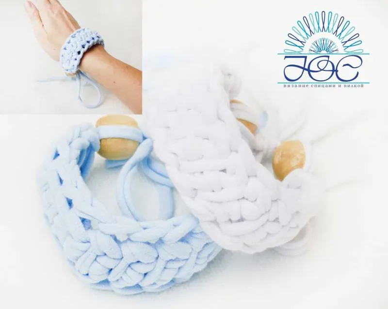 Скачать курс «Мягкий браслет из пряжи spagetti (Юлия Симонова)» — слив курса