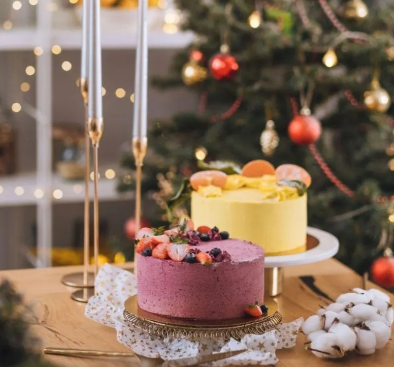 Скачать курс «[Awaken school] Winter holiday cakes 2021: зимние торты (Елена Богданова, Дарья Моо)» — слив курса