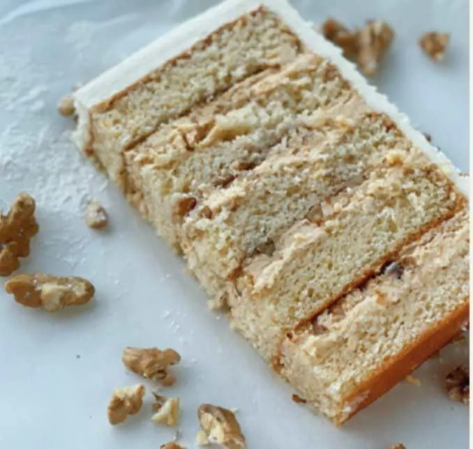 Скачать курс «Миндальный торт с вареной сгущёнкой и грецкими орешками (Ольга Куликова)» — слив курса