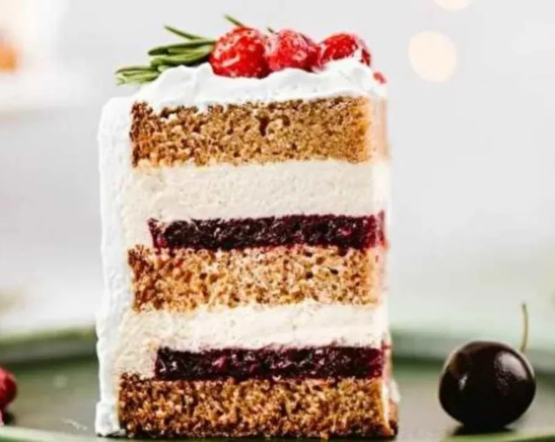 Скачать курс «[Alina2Cake] Торт «Глинтвейн» (Алина Ахмадиева)» — слив курса