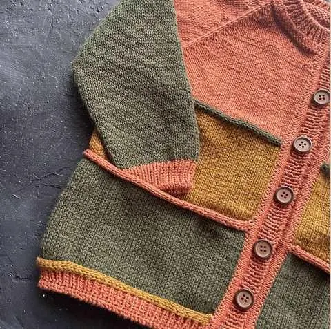 Скачать курс «[blossom_knit] Кардиган Simple_dimple  (Саида Усманбекова)» — слив курса