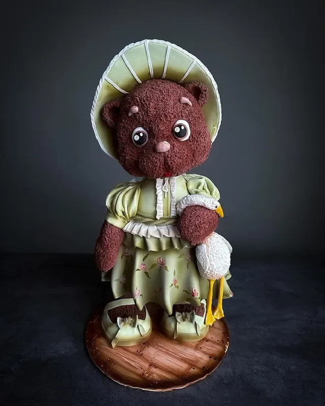 Скачать курс «[Catcake.spb] 3D торт Мишка девочка (Леся Покидько)» — слив курса