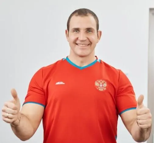 Скачать курс «Как правильно заниматься с гирей, поднимать больше и увеличивать свой результат (Иван Денисов)» — слив курса