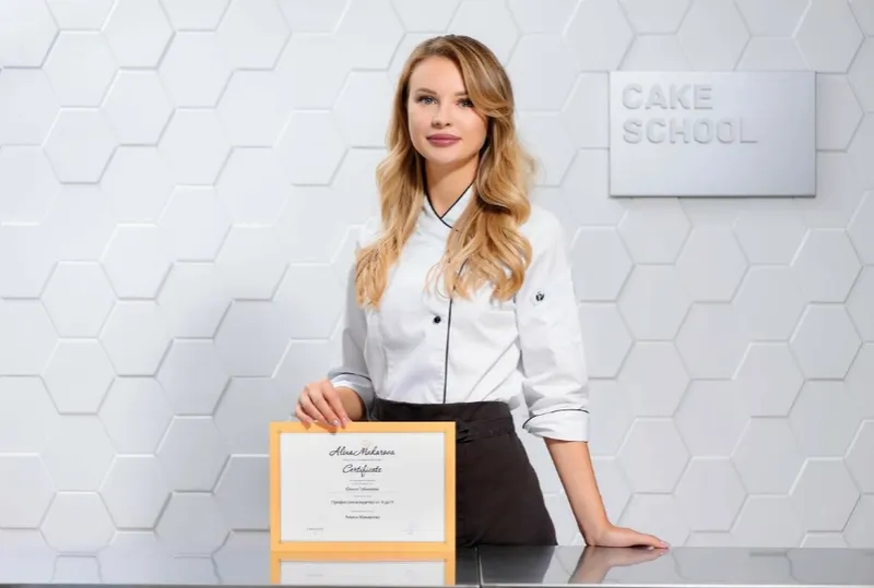 Скачать курс «Кондитер от А до Я (Алина Макарова)» — слив курса
