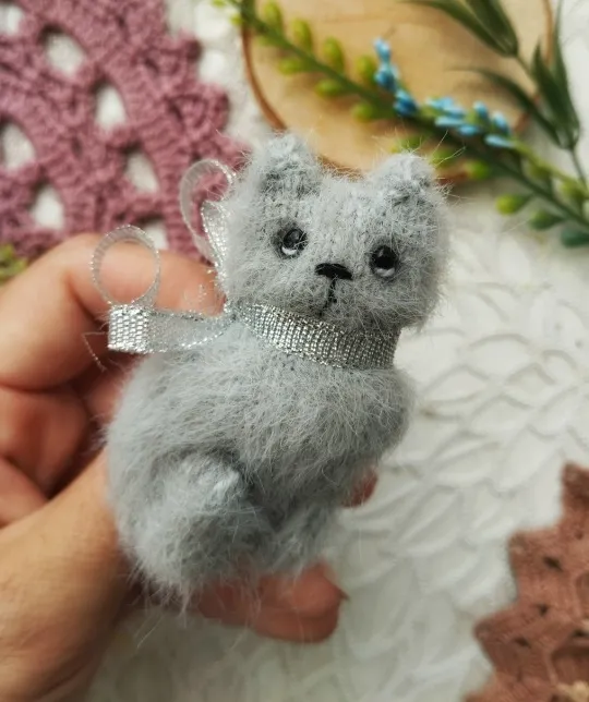 Скачать курс «Кошка брошка (Рената Сароченко)» (время вязать) — слив курса