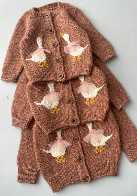 Скачать курс «[lublu.knitwear] Кардиган Goosy cardi (Екатерина Олбут)» — слив курса