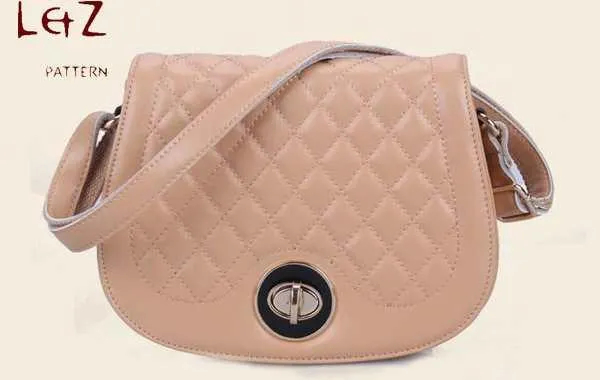 Скачать курс «[LetZ pattern] Выкройка женской сумочки из кожи, модель 008» — слив курса