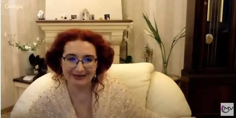 Обложка курса «Руническая магия и мантика. Помощь векторов Силы во всех аспектах жизни за 5 дней! (Елена Аронова)»