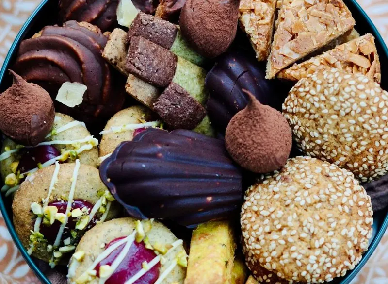 Скачать курс «[takecakespb] Коробочка с печеньем (Виктория Исакова)» — слив курса