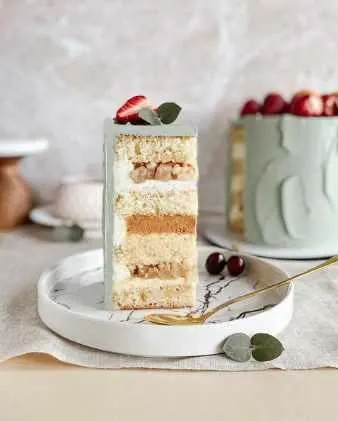 Скачать курс «Торт "Карамельная груша" (yanni.bakery)» — слив курса