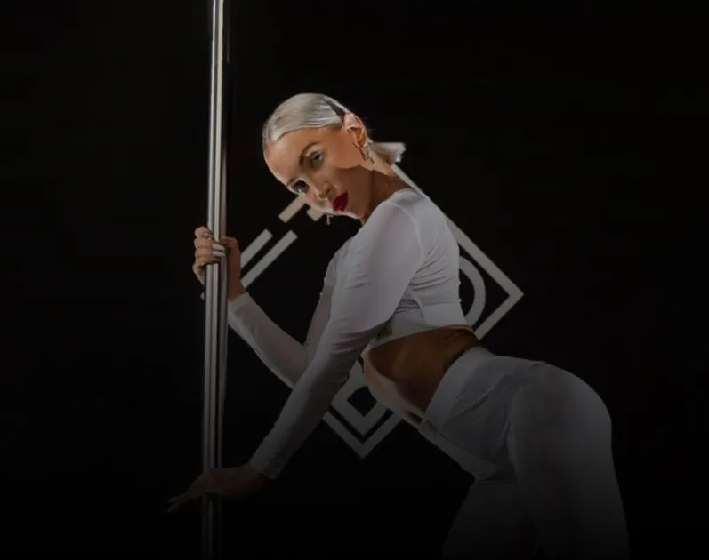Скачать курс «Хореография Exotic Pole Dance Считалочка (Кристина Бродецкая)» — слив курса