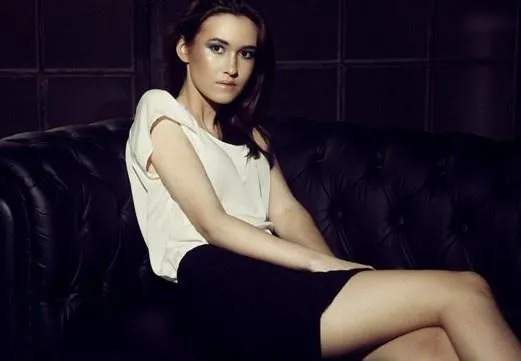 Скачать курс «[Fotoshkola.net] Свет в fashion-фотографии, 2013 (Екатерина Нифантьева)» — слив курса