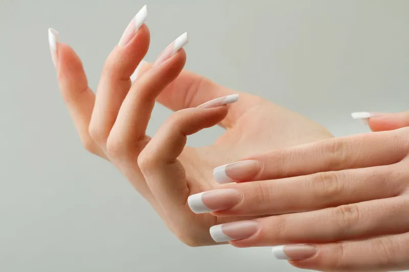 Скачать курс «[nailsart-collection] Как стать мастером по наращиванию ногтей, маникюру и педикюру, 2015» — слив курса